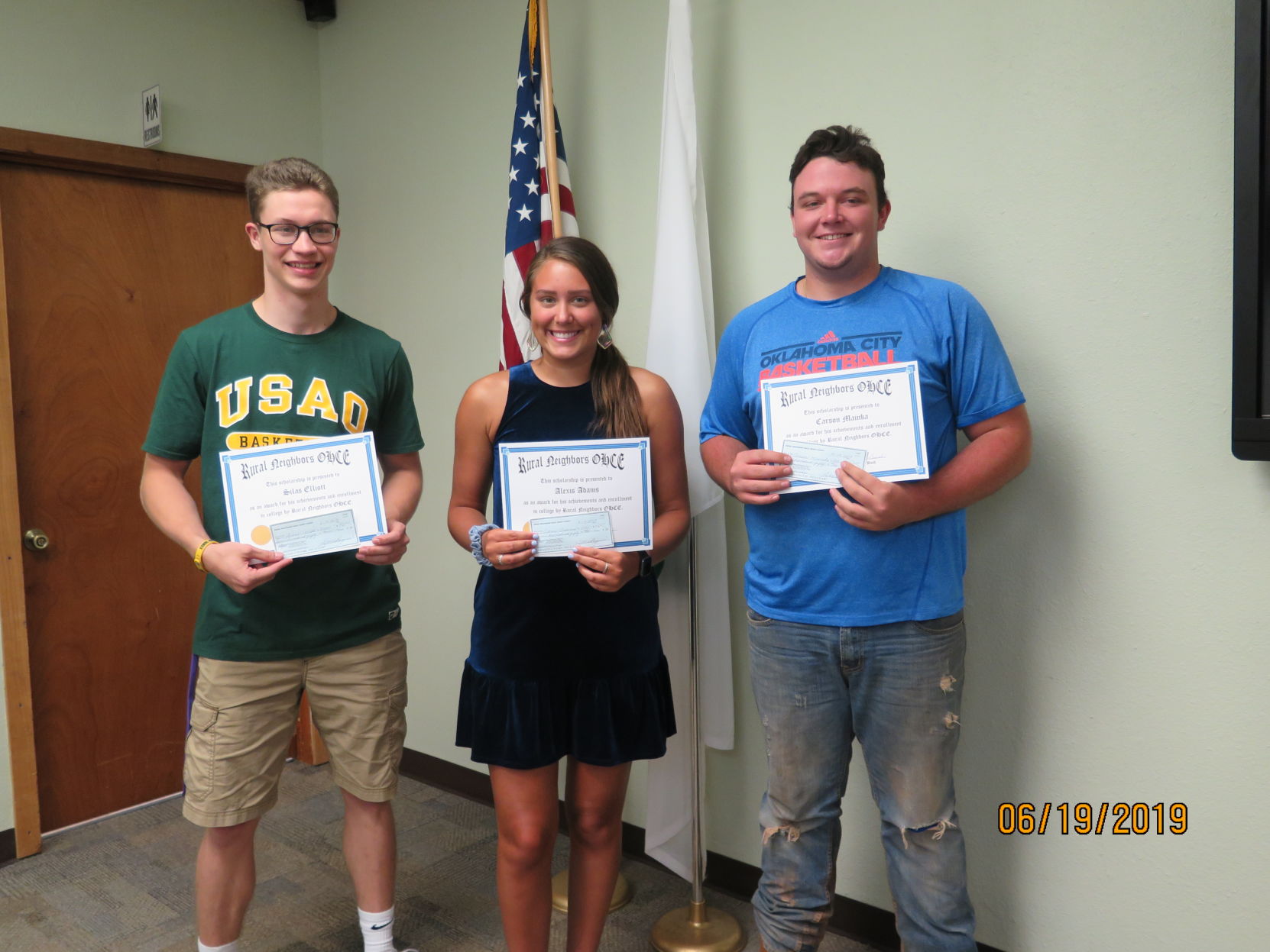 Seniors earn scholarships from OHCE